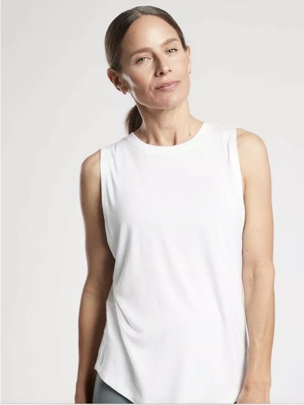 Athleta White Crewneck Muscle Tank Top Sleeveless Shirt‎ Sz-S. AA14